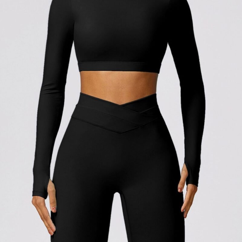TrainTech Cutout Mock Neck Long Sleeve Active T-Shirt