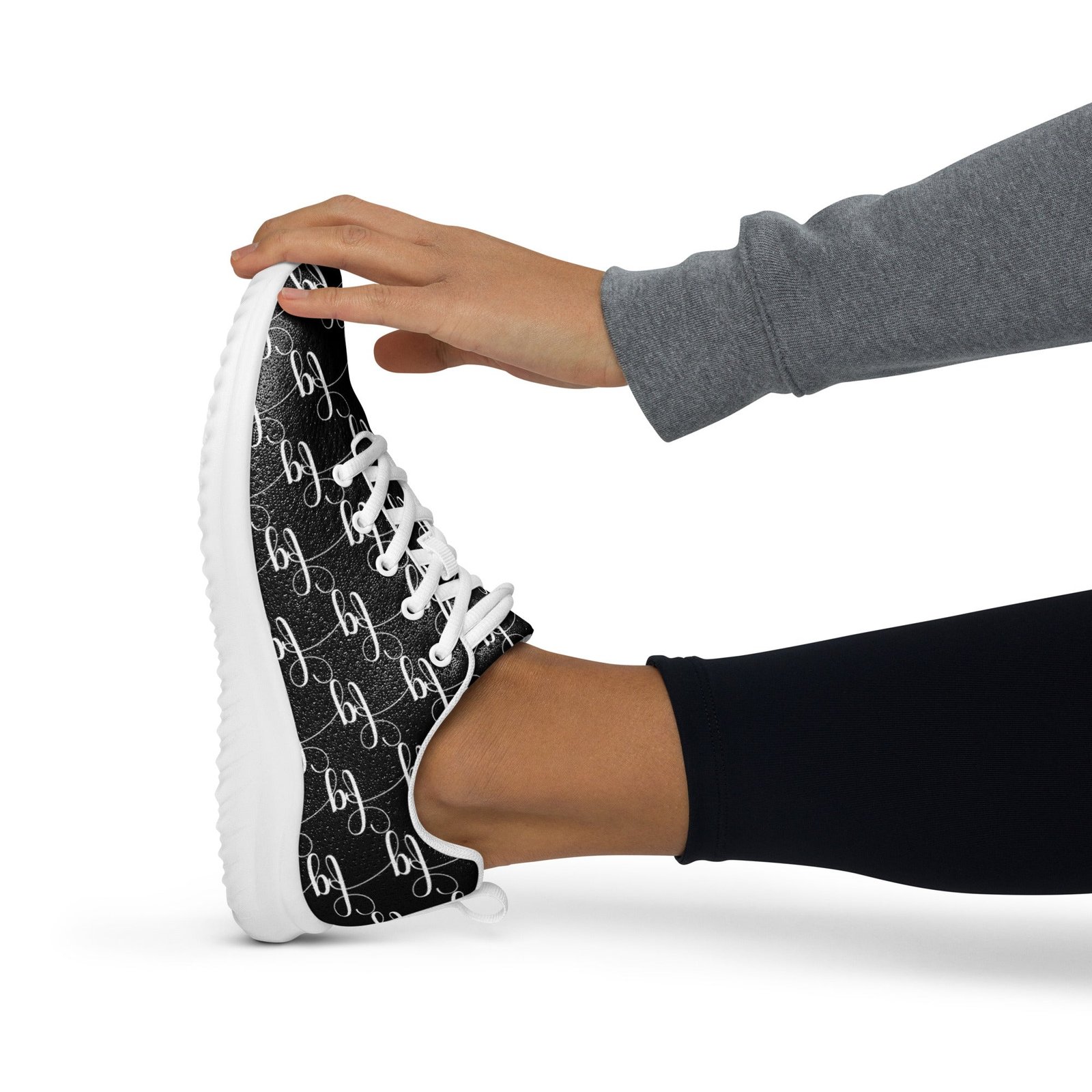 Black / White FG Athletic Shoes